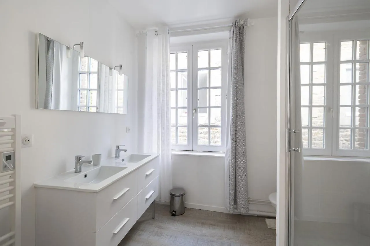Holiday home Cancale Centre, L'Escale, Maison 8 Personnes Villa