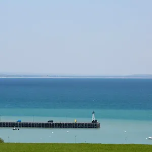 La Metairie-Du-Vauhariot - Vue Mer Et Mont Saint Michel - Piscine Chauffee - Acces Gr34 Cancale